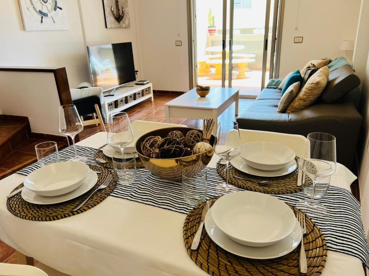 Apartamentos Vista Marina - El Medano المظهر الخارجي الصورة