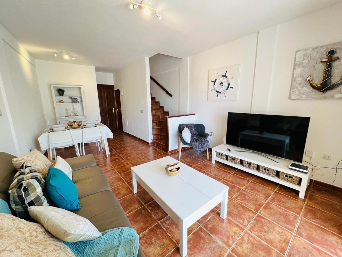 Apartamentos Vista Marina - El Medano المظهر الخارجي الصورة