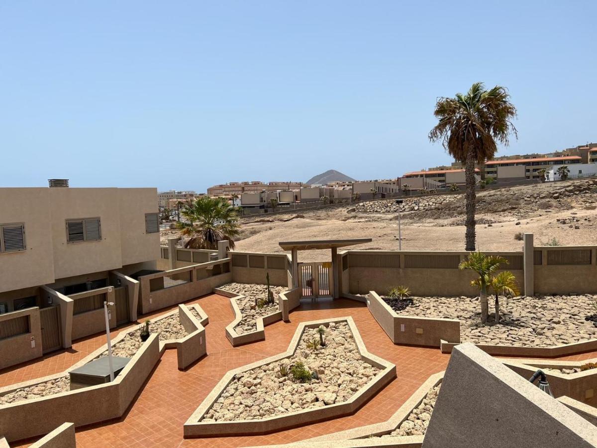 Apartamentos Vista Marina - El Medano المظهر الخارجي الصورة