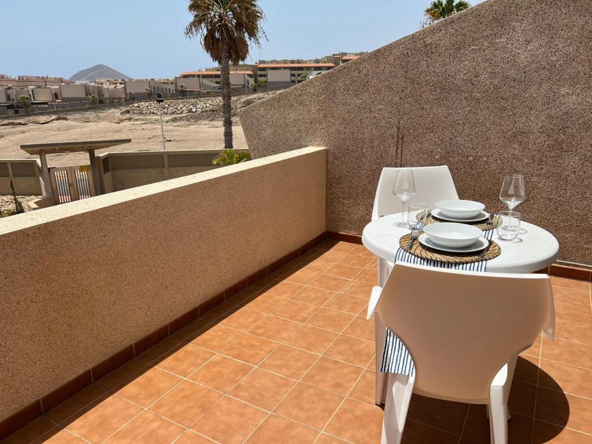Apartamentos Vista Marina - El Medano المظهر الخارجي الصورة